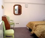 raffaello_letto_Ferienwohnung-Florenz