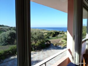 Pool und Meerblick