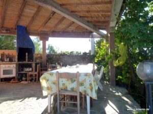 Mirte, Ferienhaus mit Garten und Pool