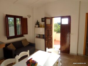 Mirte, Ferienhaus mit Garten und Pool