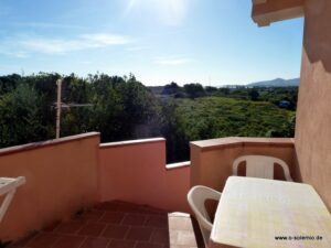 Mirte, Ferienhaus mit Garten und Pool