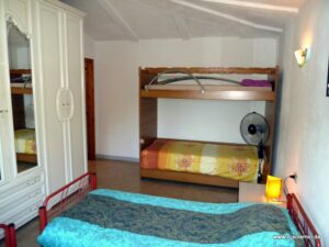 Mirte, Ferienhaus mit Garten und Pool