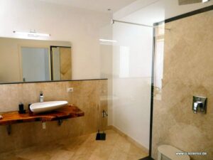 Bad mit Bodentiefer Dusche