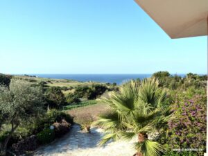Pool und Meerblick