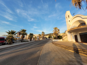 Dorfplatz von Porto Alabe