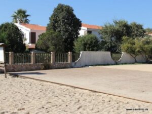 Casa Laura, Chia: Ferienanlage hinter dem Sandstrand