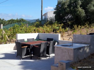 Grillplatz für alle, mit Außenküche am Weinberg