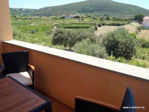 Mitten im Weinberg. Balkon mit Meerblick, Azzurro Vista, Sole im OG