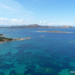 Flug über die Strände von San Teodoro, an der Ostküste von Sardinien