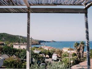 Blick aus einem Zimmer, Alabe Hotel