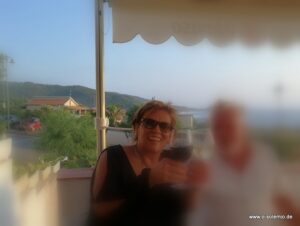 Gäste im Alabe Hotel am Meer