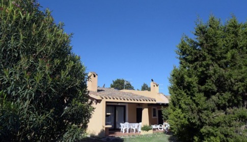 Ferienhaus Giunco im Garten