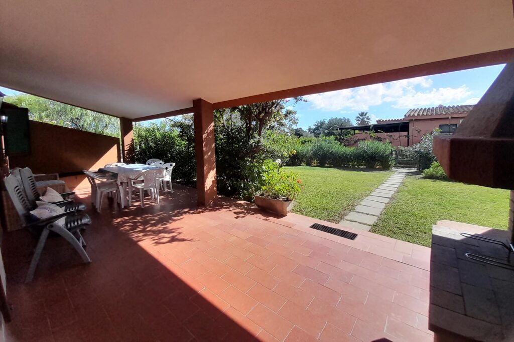 die-Terrasse-des-Hauses die-Terrasse-des-Hauses
