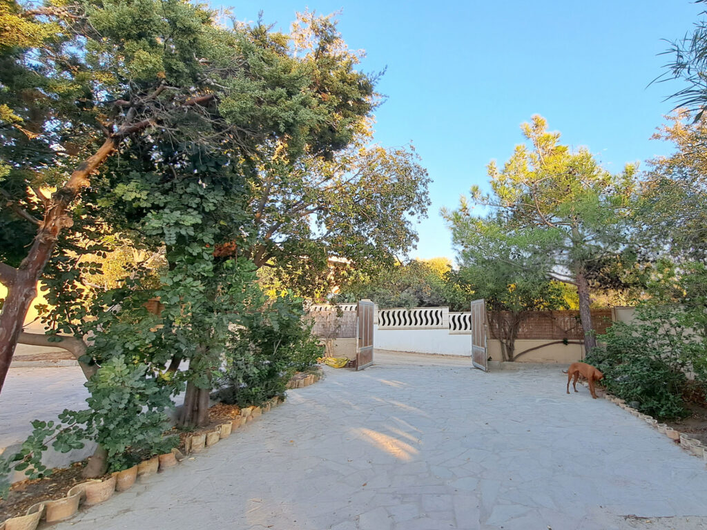 Eingangstor, Ferienhaus Rosa, Geremeas Eingangstor, Ferienhaus Rosa, Geremeas
