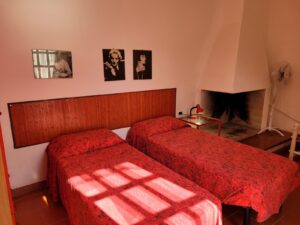 Einzelbetten-Rotes Schlafzimmer-Villa Magico