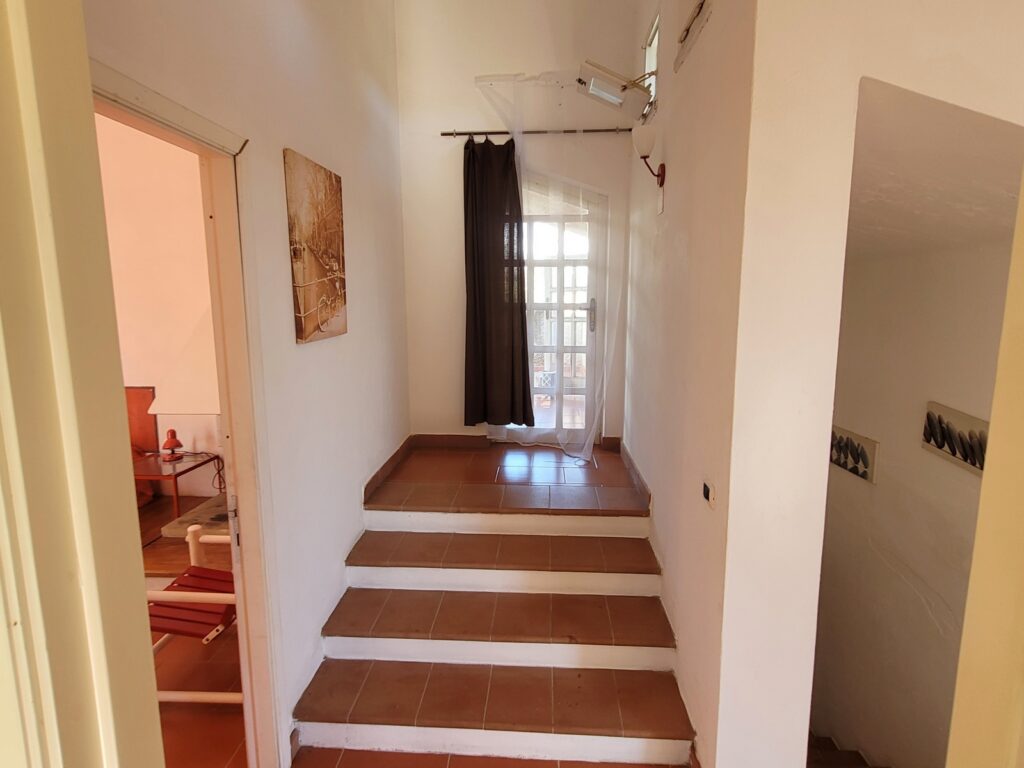 Treppenaufgang-zur-Terrasse--Villa Magico Treppenaufgang-zur-Terrasse-Villa Magico