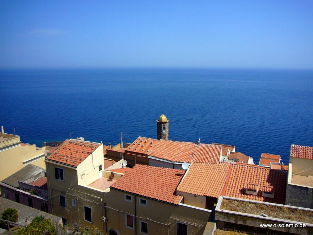 auf der burg von castelsardo sardinien 5.09 140