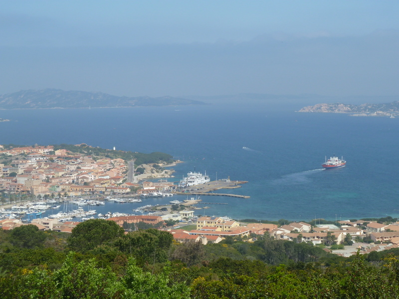 La Maddalena: Blick auf den Hafen und die Inseln sardinien-gallura-maddalena