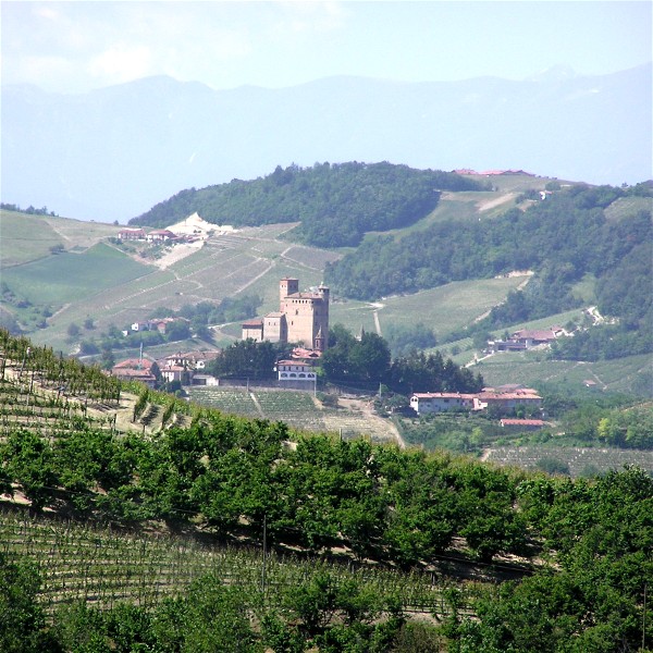 Piemont_Langhe.jpg Piemont_Langhe.jpg